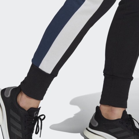 Спортивний костюм Adidas W TS BIG LOGO GL9482_image_6