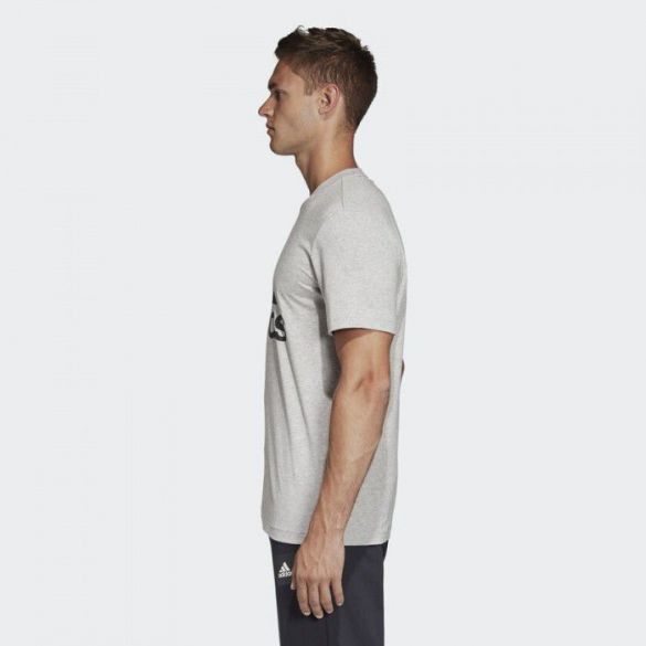 Мужская футболка Adidas Must Haves Badges of Sport DT9930_image_3