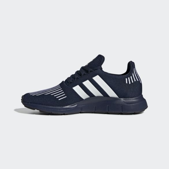 Чоловічі Кросівки Adidas Swift Run EE4445