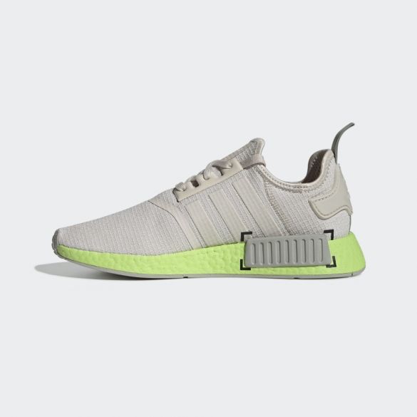 Чоловічі кросівки Adidas NMD_R1 FV3908