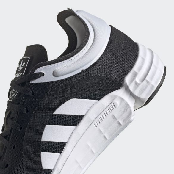 Мужские кроссовки Adidas Sonkei FW0485