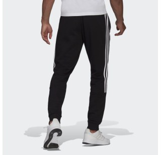 Чоловічі штани Adidas Essentials Fleece Tapered Cuff 3-Stripes GK8967