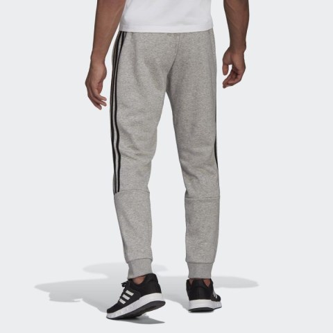 Чоловічі штани Adidas Essentials Fleece Tapered Cuff 3-Stripes GK8976_image_2