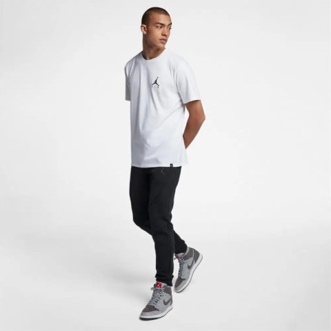 Футболка мужская Air Jordan M J Jumpman Air Embrd Tee AH5296-100_image_2