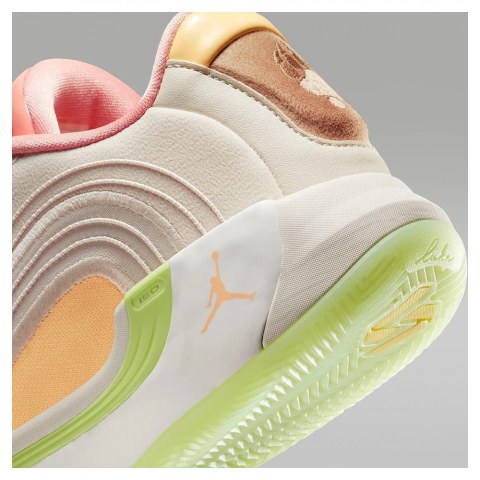 Кроссовки  Air Jordan Luka 4 IO0202-100_image_5