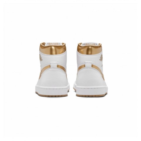 Кросівки жіночі Air Jordan 1 Retro High Og FD2596-107_image_3