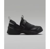 Женские кроссовки Wmns Jordan Trunner Lx Triple HQ2164-001_image_22