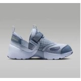 Кросівки жіночі Wmns Jordan Trunner Lx Triple HQ2164-010_image_1