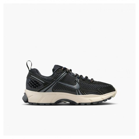 Кросівки Nike Vomero 5 IB5853-001_image_1