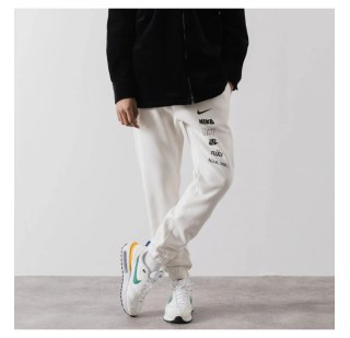 Штани чоловічі Nike Pant Jogger Multi Logo DX0795-030