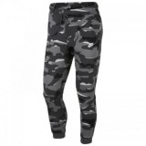 Чоловічі штани Nike M Nsw Club Camo Jggr Bb AJ2111-065_image_1
