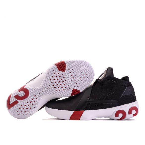 Мужские кроссовки Nike Jordan Ultra Fly 3 AR0044-005