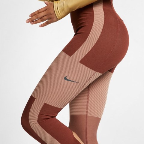 Капрі NIKE W NK TECH PACK CROP HR AQ5343-250_image_4