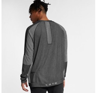 Футболка з длін.рук Nike M NSW TCH PCK TOP LS KNIT SC AR1571-010