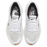 Жіночі кросівки Nike Zoom Winflo 8 Premium W DA3056-100_image_6