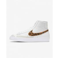 Жіночі кросівки Nike Blazer Mid '77 SE DA8736-101_image_13