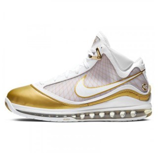 Кросівки Lebron VII QS  Nike CU5646-100