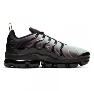 Мужские кроссовки Nike Air Vapormax Plus CW7478-001
