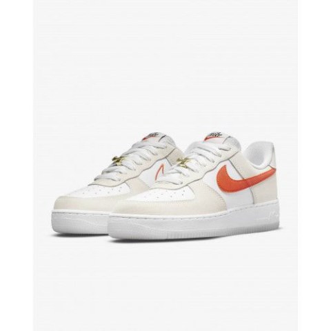 КРОСІВКИ NIKE WMNS AIR FORCE 1 07 SE DA8302-101_image_3