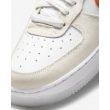 КРОСІВКИ NIKE WMNS AIR FORCE 1 07 SE DA8302-101_image_7