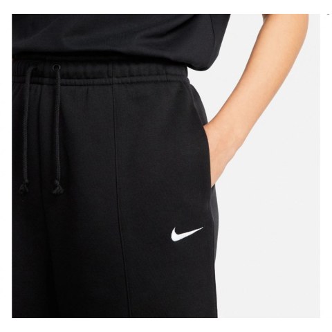Шорти Nike W Nsw Essntl Clctn Flc Hr Shrt DM6123-010_image_4