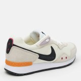 Жіночі кросівки NIKE Venture Runner CK2948-107_image_6