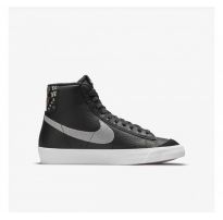 Дитячі кросівки Nike Blazer Mid 77 Se2 (GS) DJ0265-001_image_8