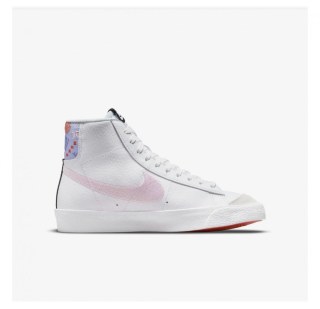 Кросівки дитячі Nike Blazer Mid 77 Se2 Gs DJ0265-100