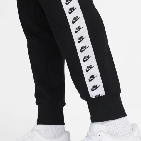 Спортивный костюм мужской Nike Essential Hooded Tracksuit DM6838-010_image_8