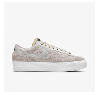 Кросівки Nike Wmns Blazer Low Platform DO6715-001
