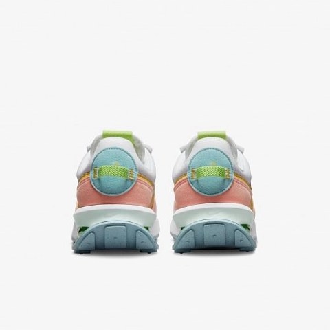 Жіночі Кросівки Nike Wmns Air Max Pre-Day DV3458-100_image_4