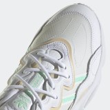 Жіночі кросівки Adidas OZWEEGO W GW4650_image_4