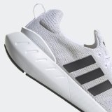 Кроссовки Swift Run 22 Adidas Originals GY3047_image_3