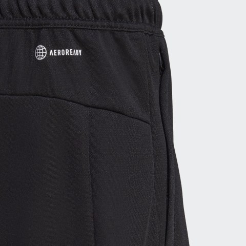 Шорти для тренувань Adidas Train Essentials Performance IB8161_image_4