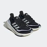 Кроссовки Adidas Ultraboost Light HQ6345_image_3