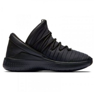 Жіночі кросівки Jordan Flight Luxe BG 919716-011