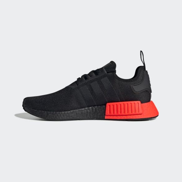 Кросівки Adidas NMD R1 EE5107