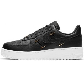 Кросівки Nike Air Force 1 07 LX CT1990-001