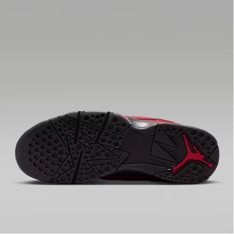 Чоловічі кросівки Nike Air Jordan MVP 92 HQ3950-600_image_4