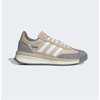 Adidas SL 72 RTN чи RS: що змінюють підошва та форма верху