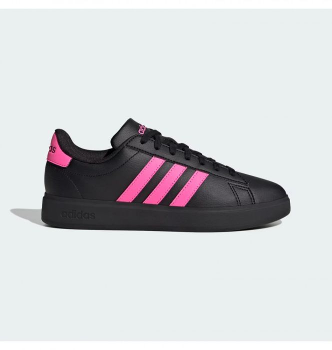 Кроссовки Adidas для широкой стопы: проверка колодки