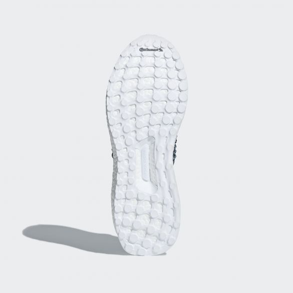 Мужские кроссовки Adidas UltraBoost Laceless Parley CM8271_image_7