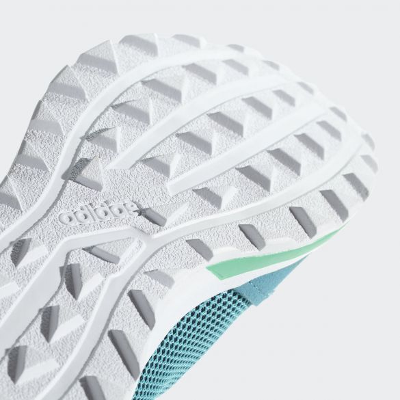 Женские кроссовки Adidas Quesa W B96517_image_5