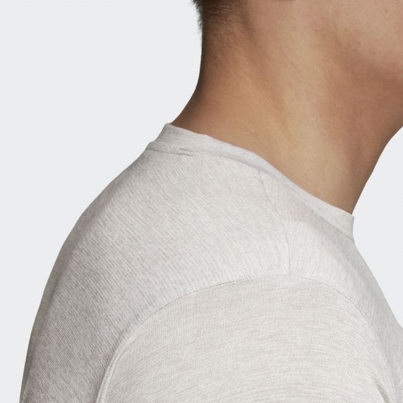 Чоловіча футболка Adidas Freelift Gradi CZ5431_image_7