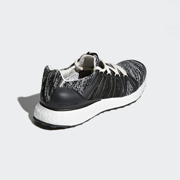 Женские кроссовки Adidas UltraBOOST Parley BB6264_image_4