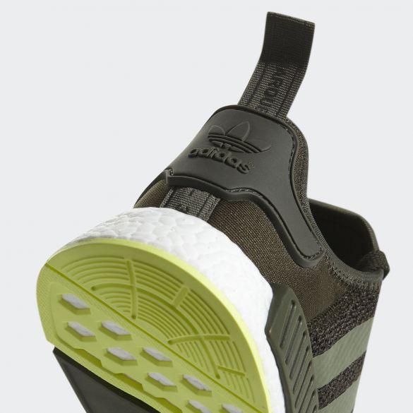 Мужские кроссовки Adidas Originals NMD_R1 CQ2414_image_7
