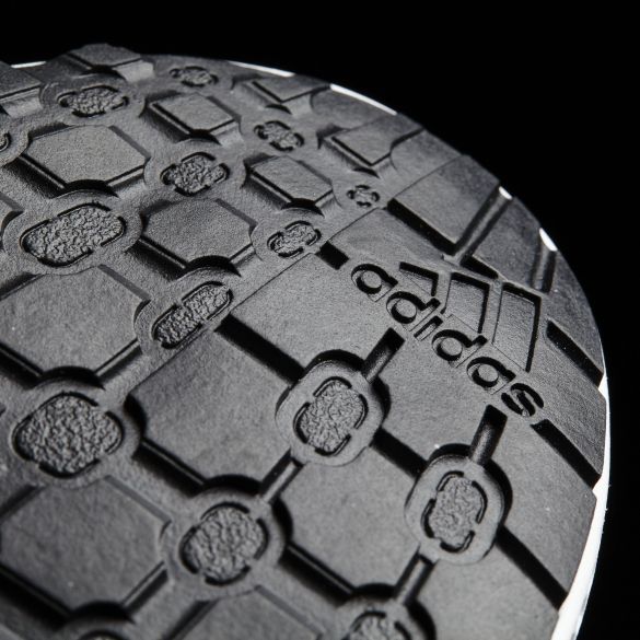 Чоловічі кросівки Adidas Climawaarm Oscillate AQ3280_image_4