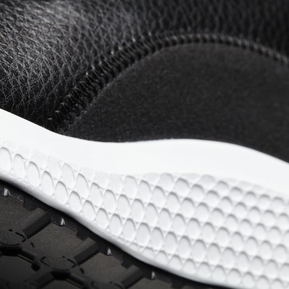 Чоловічі кросівки Adidas Climawaarm Oscillate AQ3280_image_5