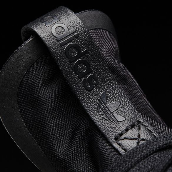 Женские высокие кроссовки Adidas Tubular Defiant W S75249