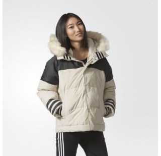 Женский пуховик Adidas Originals Feminine AY4811